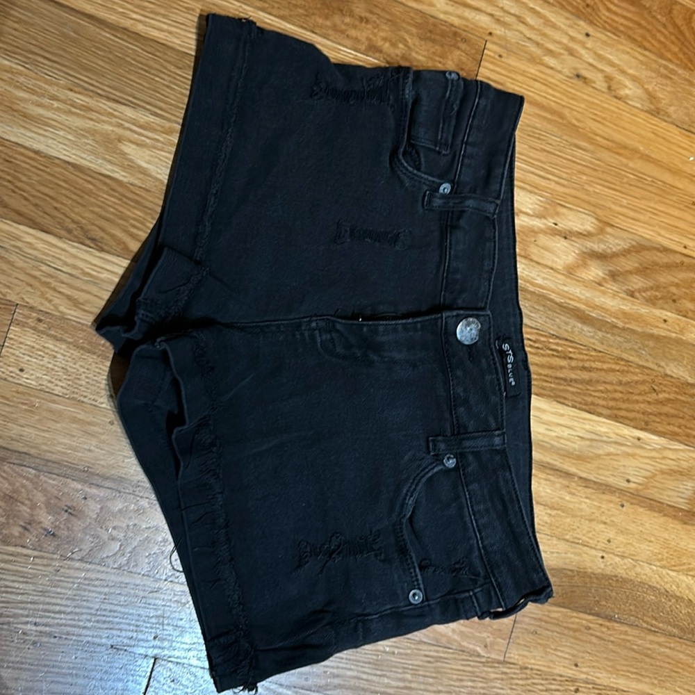 Fun short shorts!